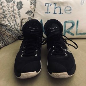 Nike Prime Hype Boys Basketball Shoes
